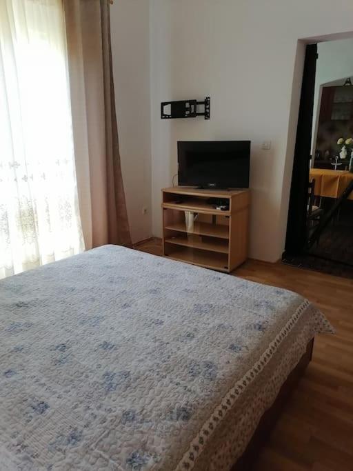 Apartments Vedrana Ražanj Buitenkant foto