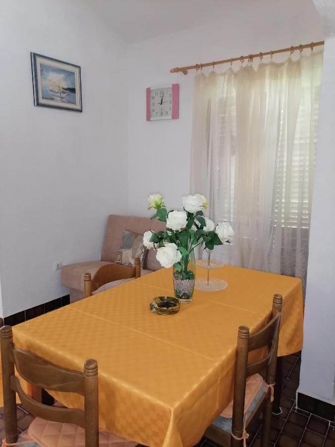 Apartments Vedrana Ražanj Buitenkant foto